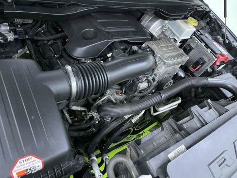 Used 2019 RAM 1500 Laramie image 29