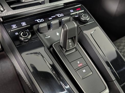 Certified 2026 Porsche 911 GTS RWD image 32