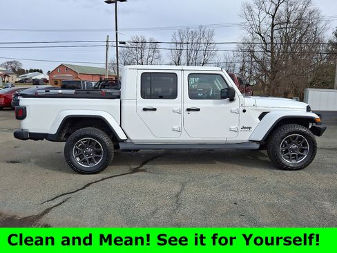 Used 2020 Jeep Gladiator Overland image 8
