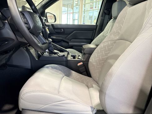 New 2026 Toyota Tacoma SR5 AWD/4WD image 11