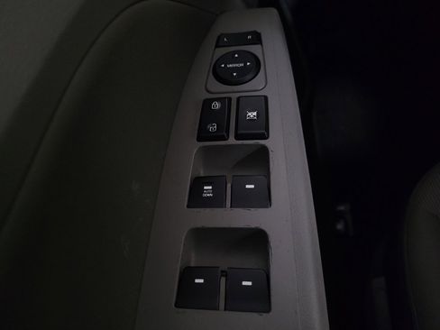 Used 2018 Hyundai Elantra SEL image 27