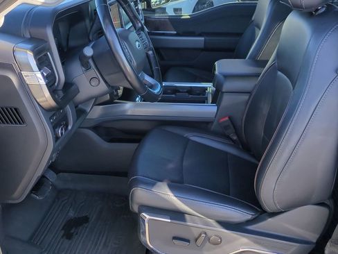 Certified 2024 Ford F250 Lariat w/ Lariat Ultimate Package image 17