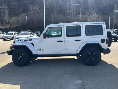 Used 2019 Jeep Wrangler Moab w/ Quick Order Package 24M Moab image 7