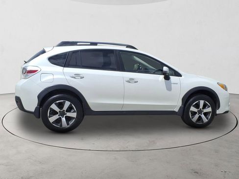 Used 2014 Subaru Crosstrek 2.0i Premium AWD/4WD image 5