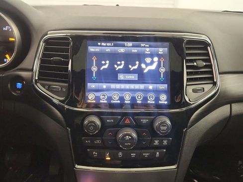 Used 2020 Jeep Grand Cherokee Altitude image 4