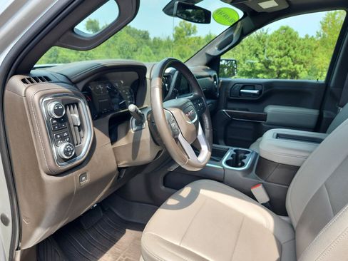 Used 2022 GMC Sierra 1500 SLT w/ SLT Premium Plus Package AWD/4WD image 18