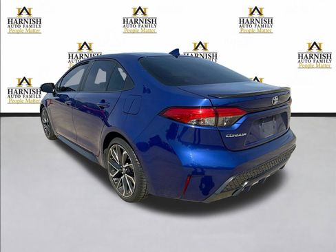 Used 2021 Toyota Corolla XSE w/ Carpet Mat Package (TMS) FWD image 3