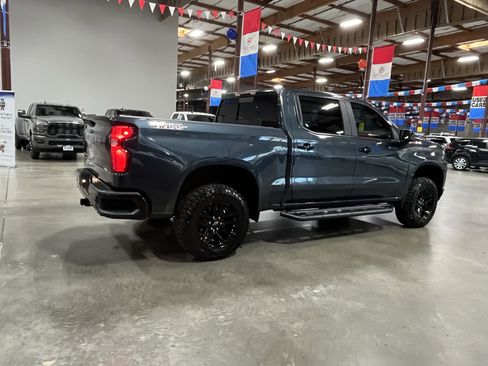 Used 2019 Chevrolet Silverado 1500 LT Trail Boss AWD/4WD image 6