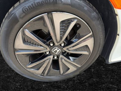 Used 2019 Honda Civic EX image 24