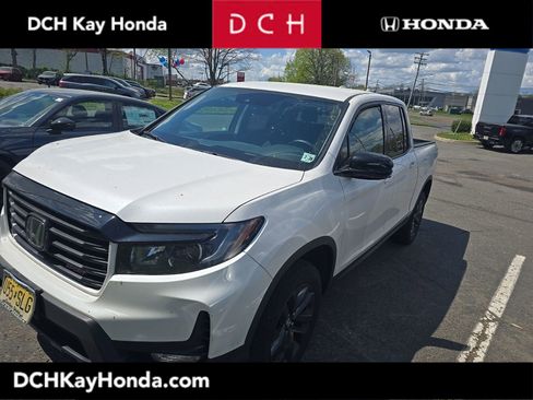 Certified 2023 Honda Ridgeline Sport image 1