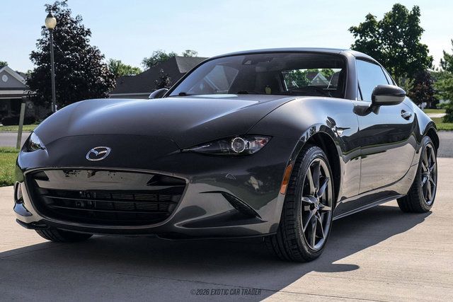 Used 2017 MAZDA MX-5 Miata RF Grand Touring RWD image 22