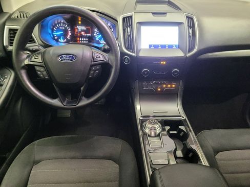 Used 2020 Ford Edge SE FWD image 22