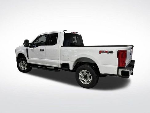 New 2026 Ford F250 XLT image 3