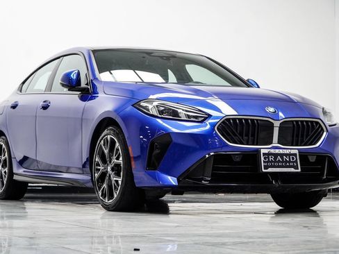 Used 2025 BMW 228i xDrive AWD/4WD image 4