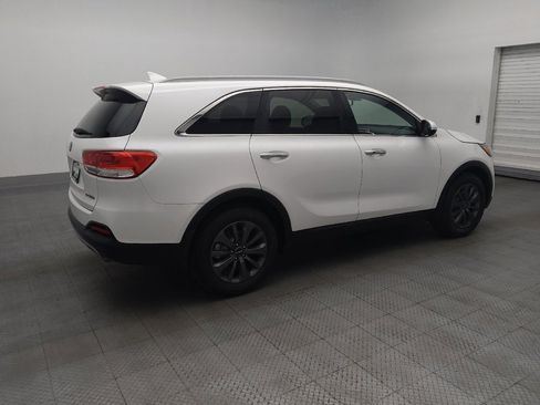 Used 2017 Kia Sorento EX FWD image 10