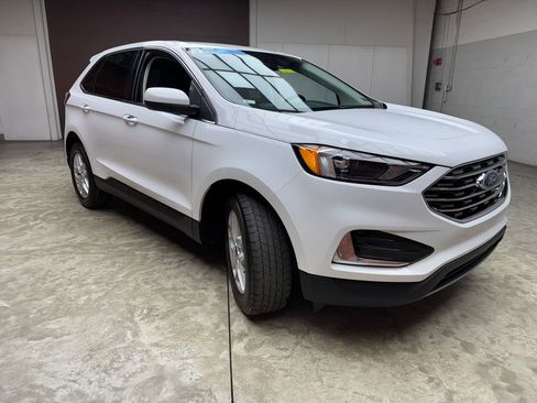 Certified 2022 Ford Edge SEL AWD/4WD image 7