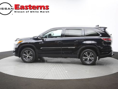 Used 2016 Toyota Highlander XLE AWD/4WD image 58