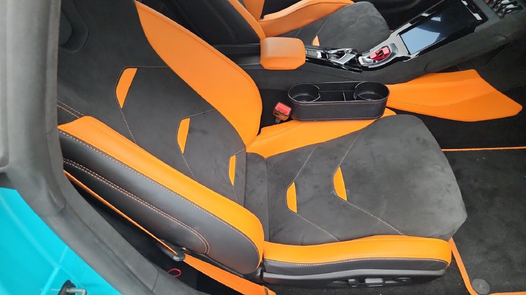 Used 2023 Lamborghini Huracan Tecnica RWD image 46