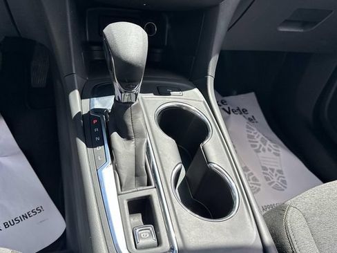 Certified 2024 Chevrolet Equinox LT FWD image 14