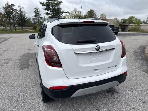 Used 2022 Buick Encore Preferred w/ Safety Package AWD/4WD image 28
