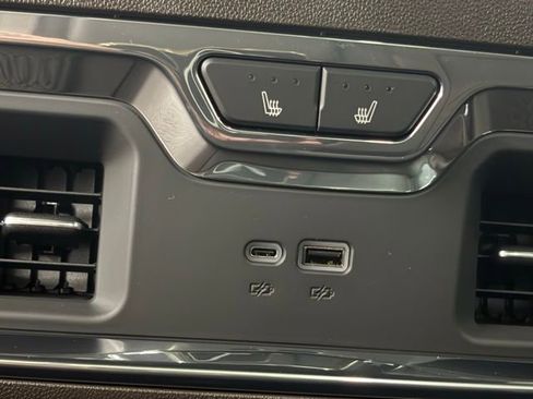 New 2026 GMC Sierra 1500 Denali AWD/4WD image 9