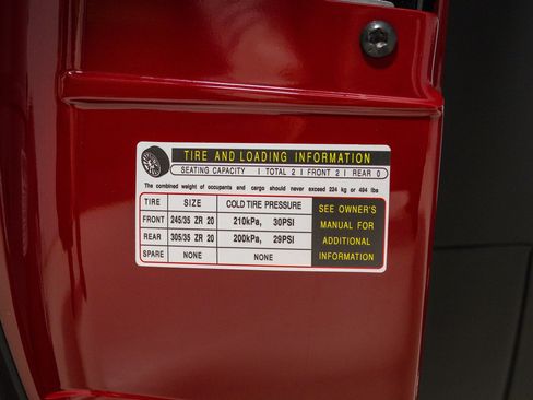 Used 2025 Ferrari 296 GTS image 32