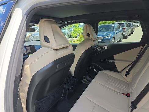 Used 2026 BMW X3 xDrive30i w/ Premium Package AWD/4WD image 16