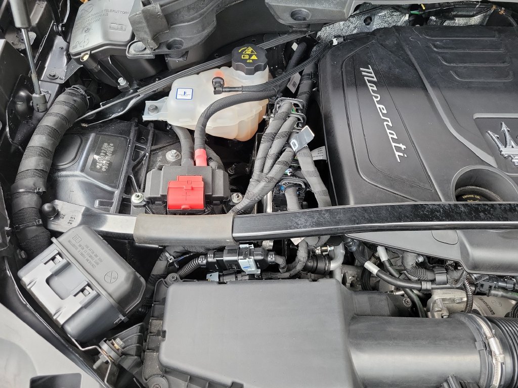 Used 2024 Maserati Grecale GT AWD/4WD image 41