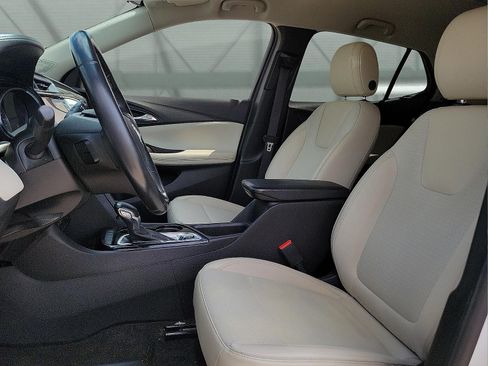 Used 2022 Buick Encore GX Select FWD image 12