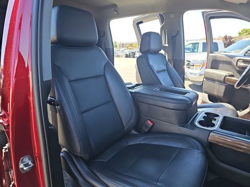 Used 2020 Chevrolet Silverado 1500 LT Trail Boss AWD/4WD image 29