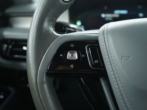 Used 2020 Lincoln Aviator Reserve w/ Elements Package Plus image 30