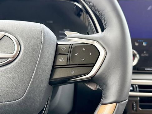 New 2026 Lexus RX 350 w/ Luxury Package FWD image 40