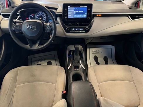 Used 2020 Toyota Corolla LE FWD image 9