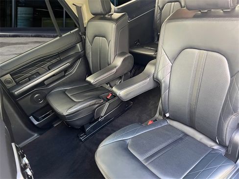 Certified 2021 Ford Expedition Platinum image 13