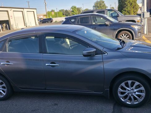 Used 2017 Nissan Sentra SV w/ Style Package FWD image 1