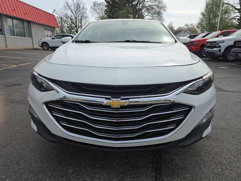 Used 2022 Chevrolet Malibu LT FWD image 3