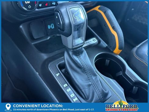 Used 2023 Ford Bronco Badlands image 24