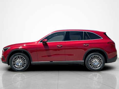 New 2026 Mercedes-Benz GLC 300 image 2