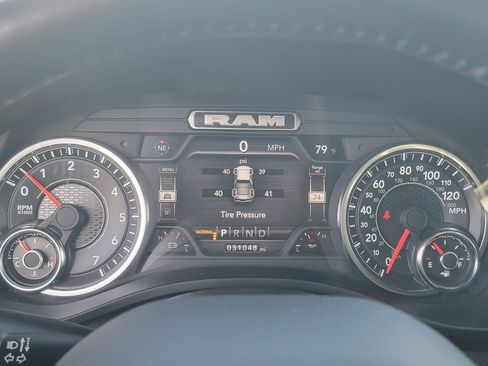 Certified 2023 RAM 1500 Laramie image 37