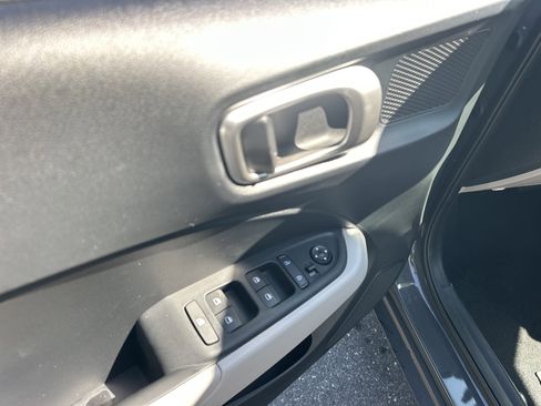 New 2026 Hyundai Venue SEL image 17