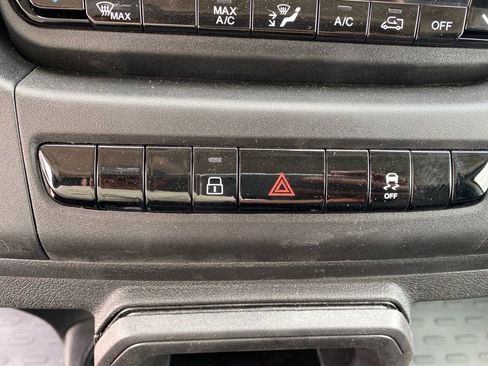 New 2025 RAM ProMaster 2500 image 9