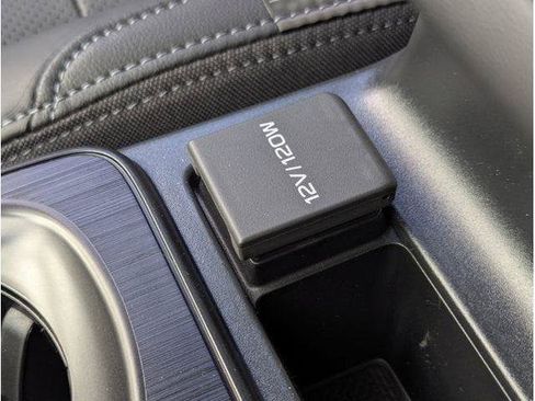 Used 2026 Subaru Outback Touring XT AWD/4WD image 67