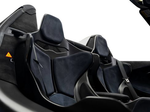 Used 2020 McLaren 600LT Spider RWD image 36