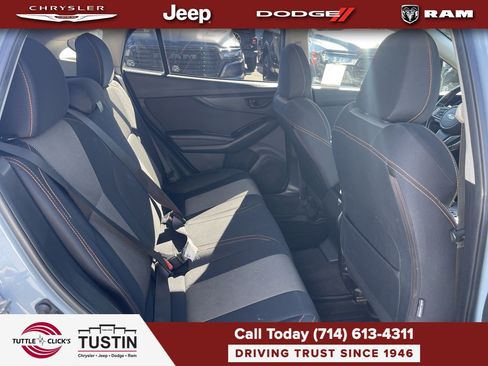 Used 2020 Subaru Crosstrek 2.0i Premium w/ Moonroof Package 1 AWD/4WD image 17