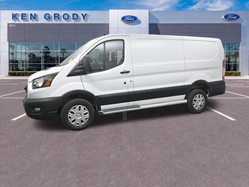 Used 2025 Ford Transit 250 Low Roof w/ Exterior Upgrade Package RWD image 9