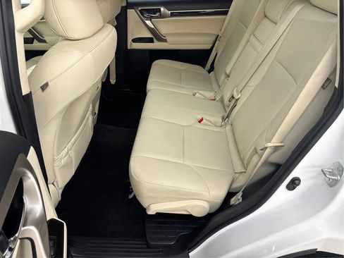 Used 2020 Lexus GX 460 AWD/4WD image 14