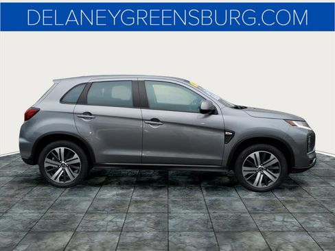 Used 2024 Mitsubishi Outlander Sport ES image 2