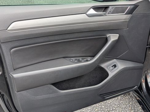 Used 2019 Volkswagen Arteon SE image 15