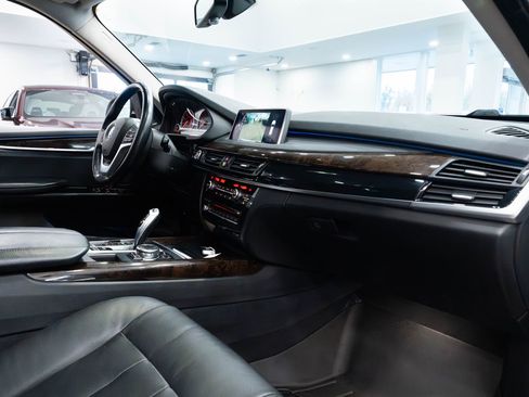 Used 2016 BMW X5 xDrive40e image 26