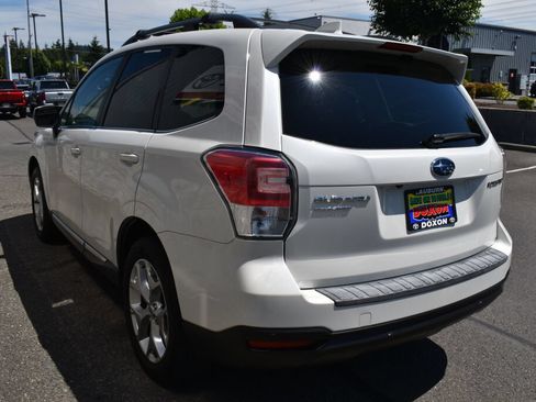 Used 2018 Subaru Forester 2.5i Touring w/ Popular Package #2 AWD/4WD image 7